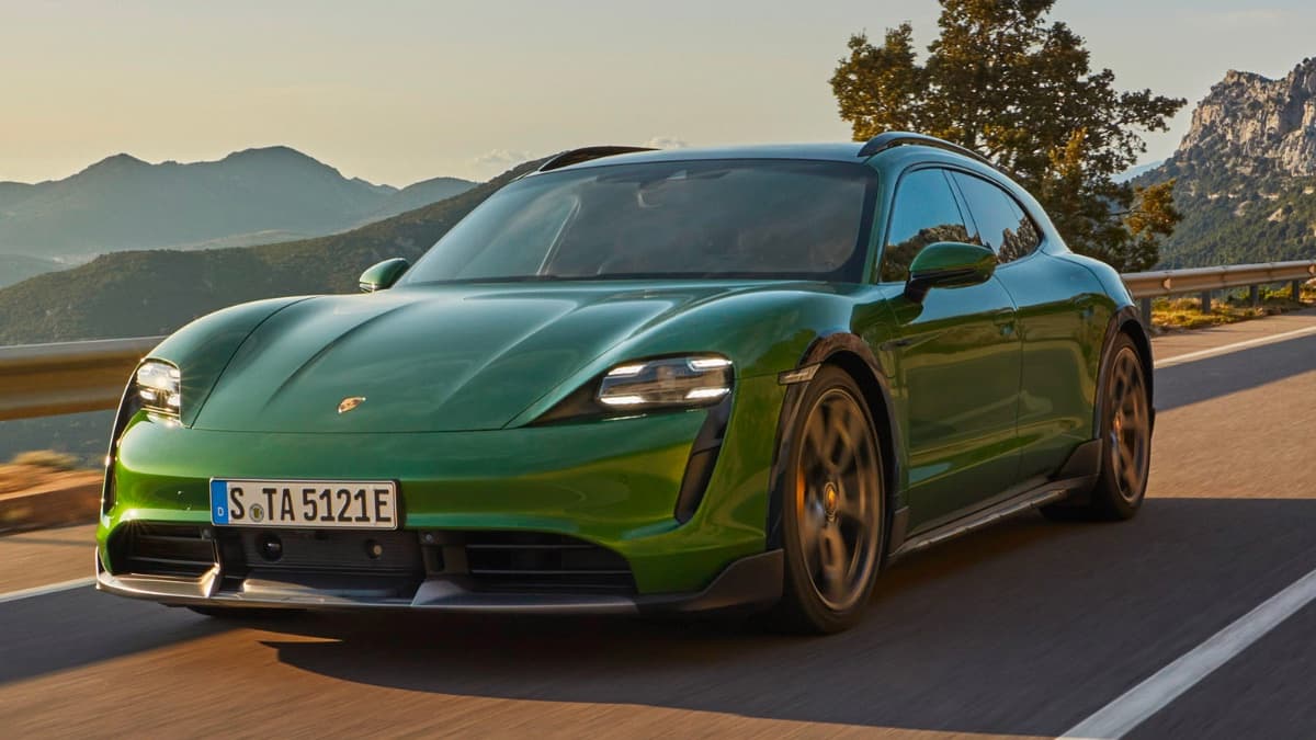 Imagem Porsch Taycan elétrico